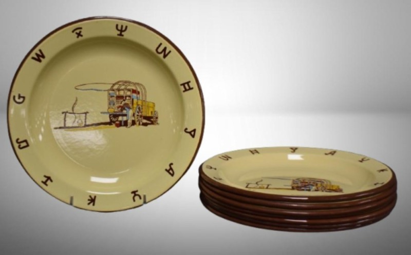 (8) Monterrey Western Ware 10"d dinner plates