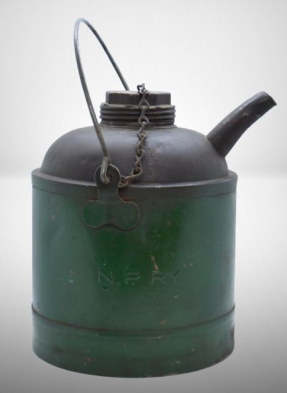 Northern Pacific Railroad oil can