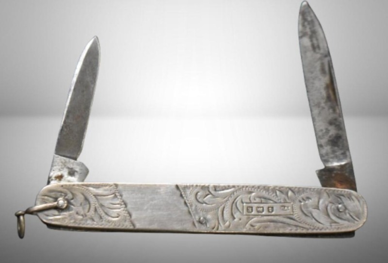 Sterling pen knife w/ bright-cut engraving on handle
