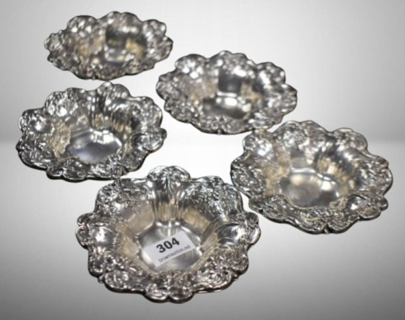 (5) Mrkd. Reed and Barton Sterling X569 Francis I salt cellars, 3.25"d