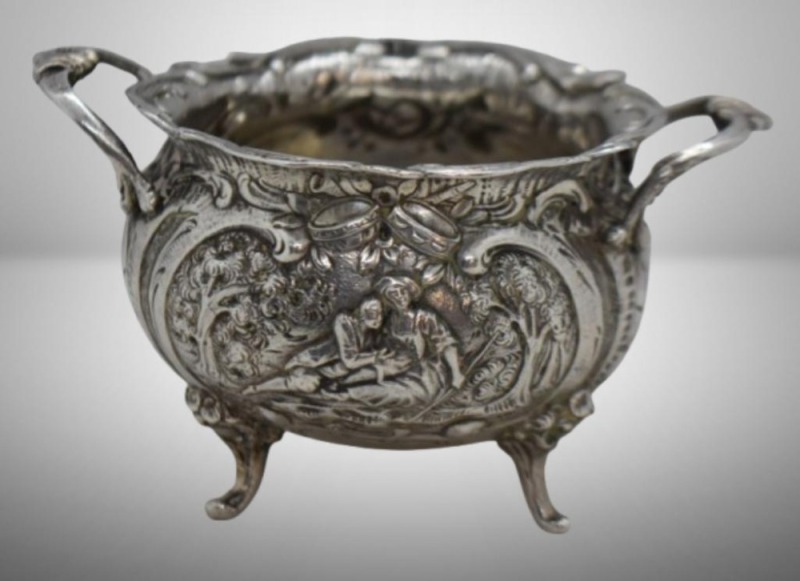 Sterling ftd. master salt w/ Victorian man and woman scene