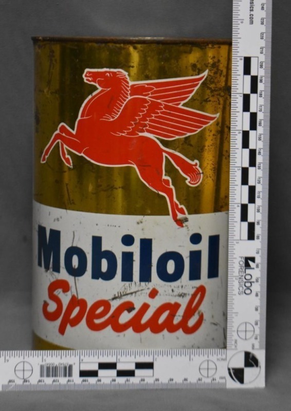 (2) 5 qt. oil cans - Gulfpride & Mobil Oil Special