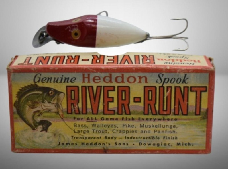 Heddon River Runt midget fishing lure with box and papers