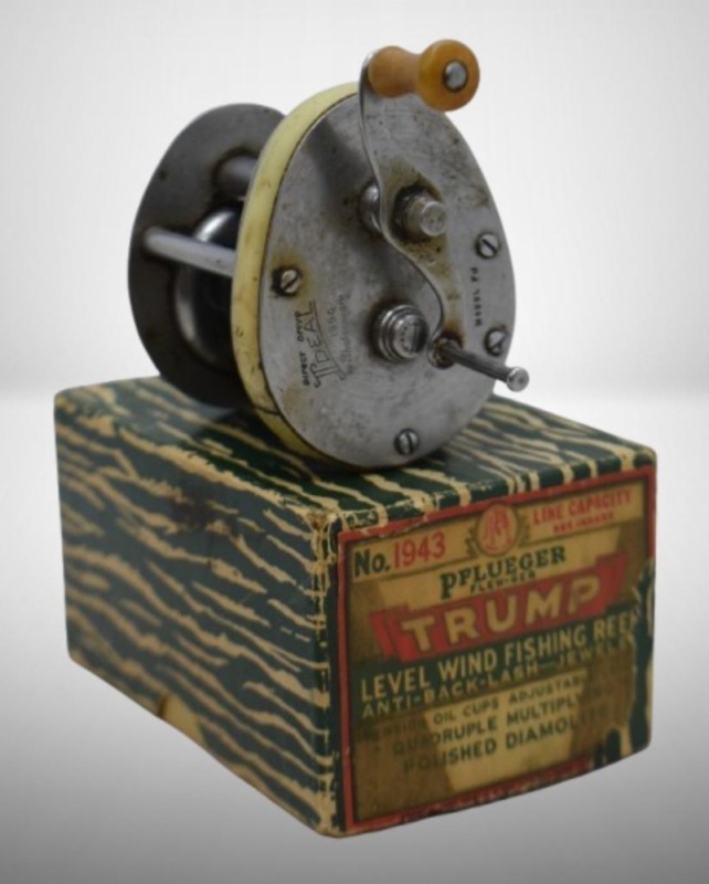 Shakespeare Ideal 1990 Direct Drive level wind fishing reel, Model FJ