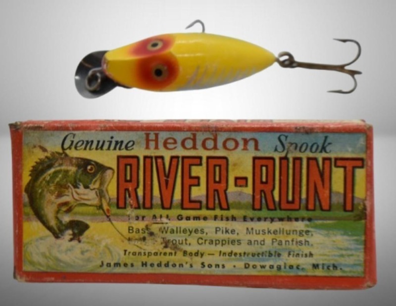 Heddon River Runt midget fishing lure with box