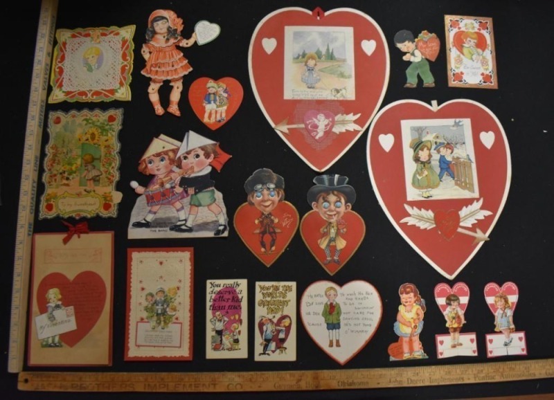 Great assortment of vintage Valentines