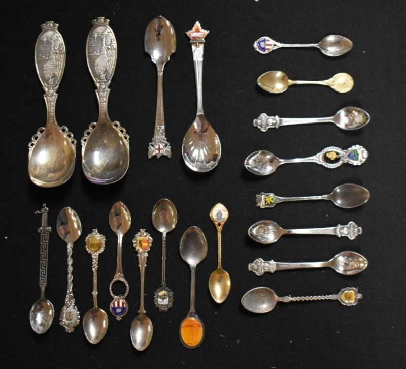 Box lot assortment of souvenir spoons
