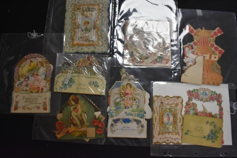 Box lot assortment of Victorian valentines, many fold-outs and larger sizes