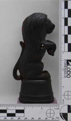 A.C. Williams Cast Iron Circus lion on pedestal, 5.25" tall - 8
