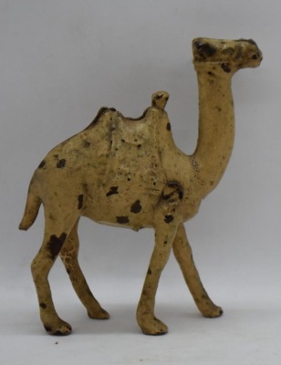 Cast Iron Camel 4.75" still bank - 2