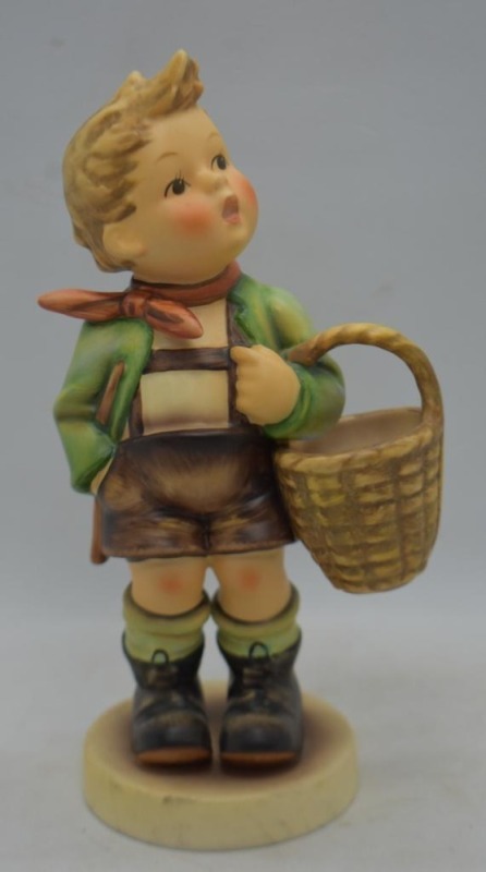 Hummel #51/1 Village Boy, 7.25", Millennium Revival Collection 2000, L/E