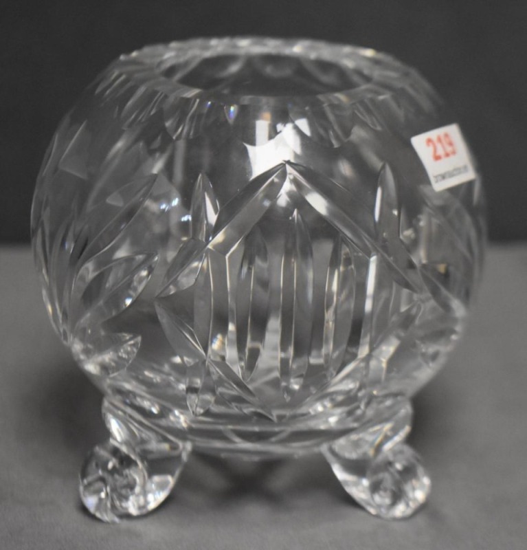 Heavy crystal 3-ftd. rose bowl, Intaglio flowers, 4" tall