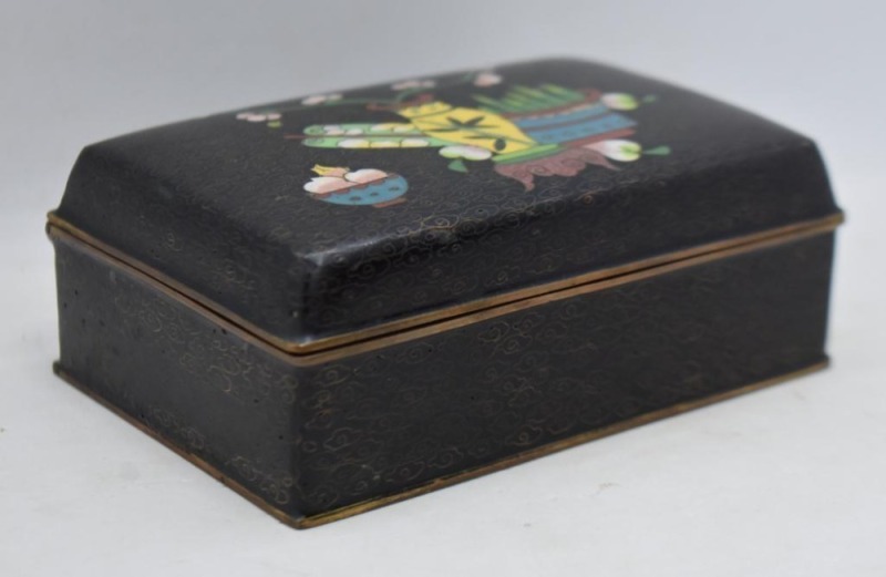 Black Cloisonne enamel box w/ hinged lid, colorful lid design