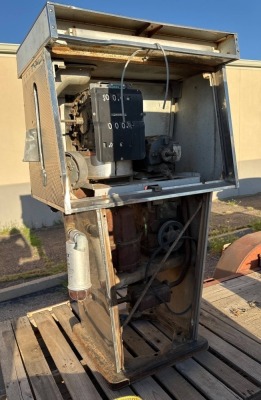 Tokheim Gas Pump with Standard Panel - 10