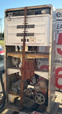 Tokheim Model 3452 Gas Pump Dispenser - 2