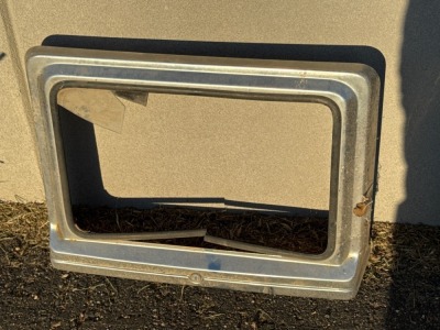 Metal Panels and Frame Components - 3