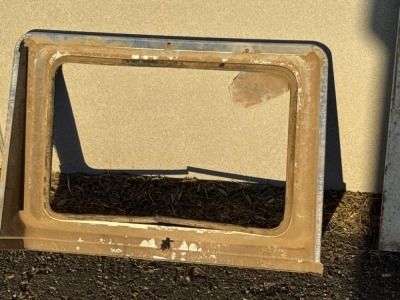 Metal Panels and Frame Components - 4