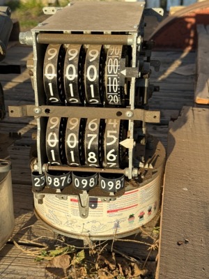Four Mechanical Fuel Pump Registers - 3