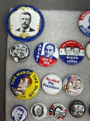 U.S. Political Campaign Buttons - 2
