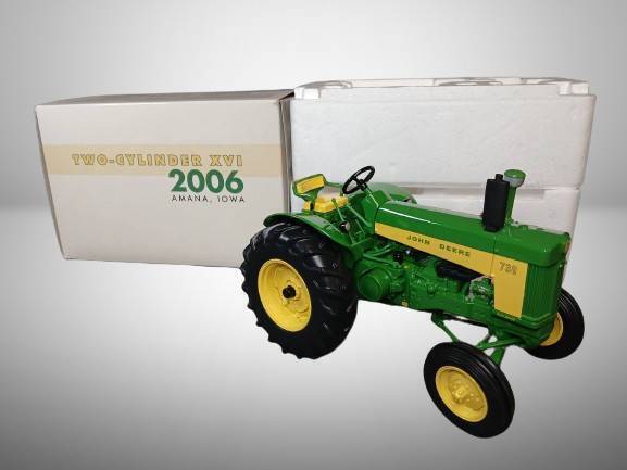ERTL 1/16 John Deere 730 Precision Tractor