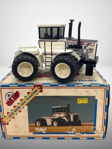 1/32 Scale Big Bud 500 Tractor by Ertl