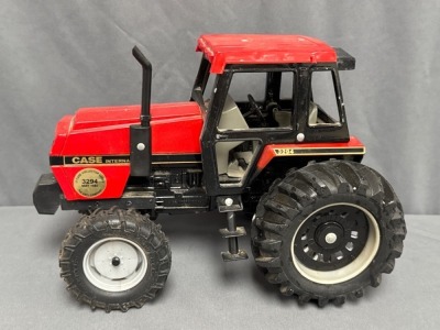 Ertl Case International 3294 Toy Tractor, 1985 - 7