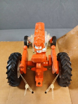 Allis-Chalmers D15 Tractor Toy With Box - 5