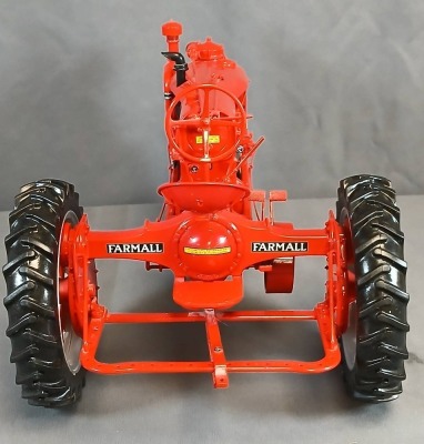 Franklin Mint Precision Farmall F-20 Diecast Tractor, original box - 5
