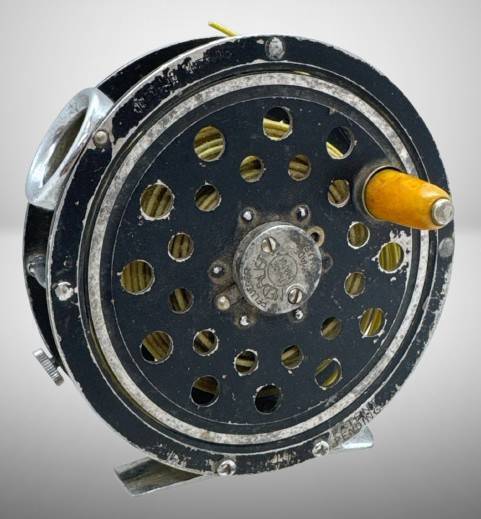 Vintage Pflueger Medalist Fly Reel