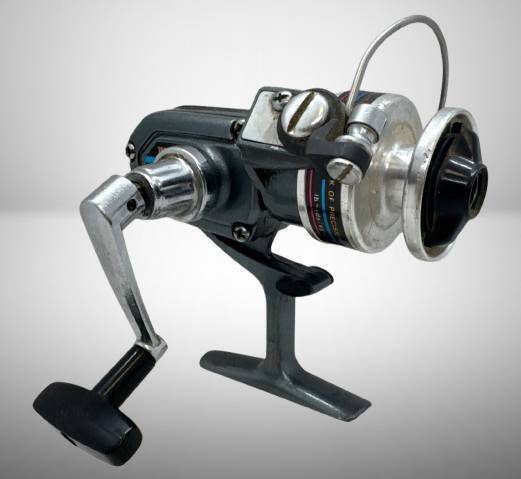 Daiwa A-100RL Fishing Reel