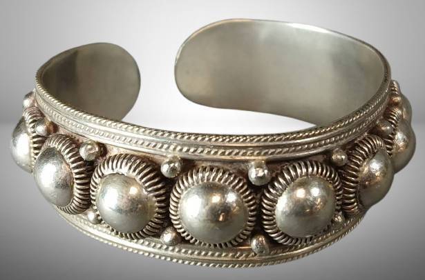 Sterling Silver Siam Cuff Bracelet, 40 Grams