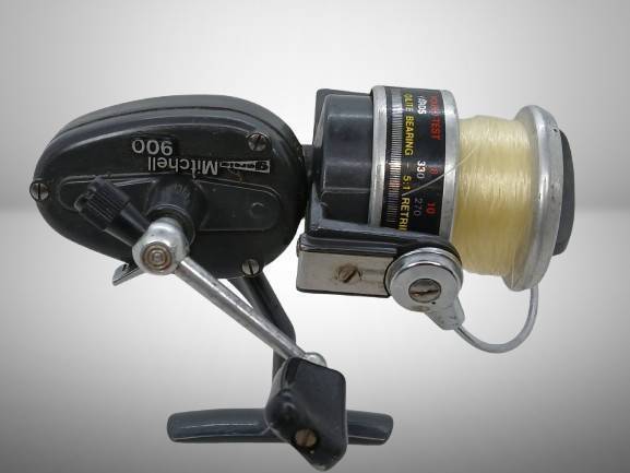 Garcia Mitchell 900 Spinning Fishing Reel
