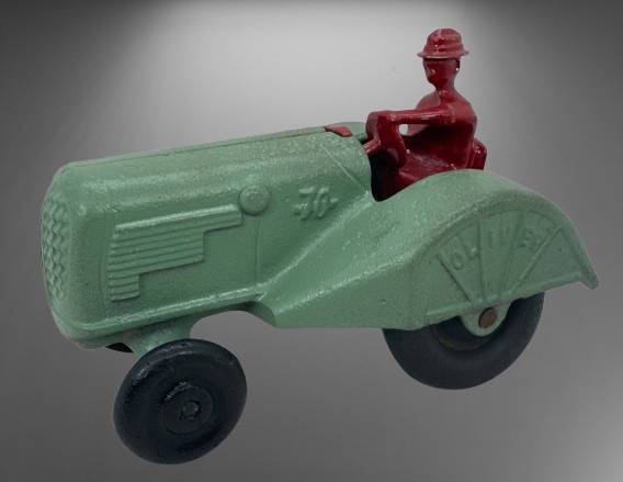 Cast Iron Hubley Oliver Orchard Tractor Toy
