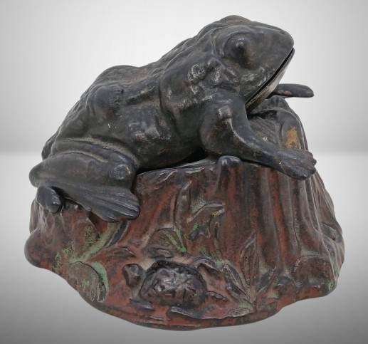 Cast Iron Frog Mechanical Bank