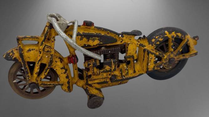 Hubley Yellow Indian 4-Cylinder Motorcycle Cast Iron Toy