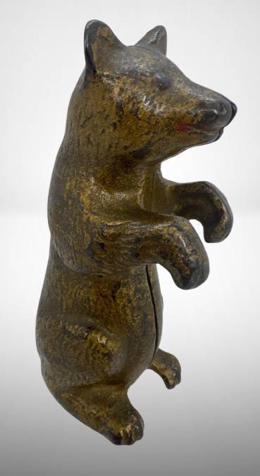 Cast Iron Begging Bear Bank, 5.5" Tall