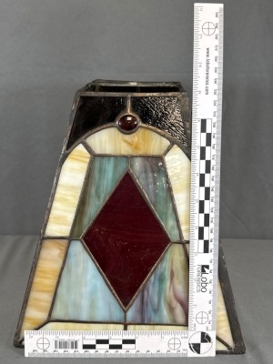 Stained Glass Tapered Shade With Geometric Design - 3