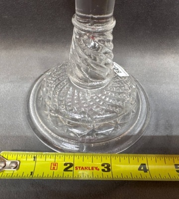 Glass Oil Lamp with Cranberry Opalescent Design - 8