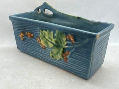 Roseville Bushberry 382-6" Window Box, blue - 3