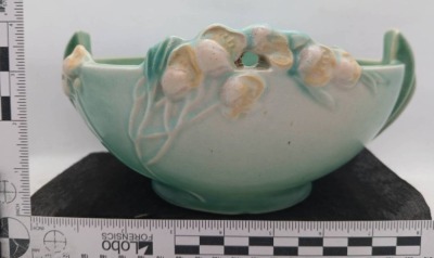 Roseville Ixia 329-7" Bowl, green - 7