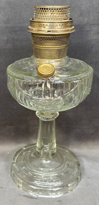 Aladdin Lincoln Drape Oil Lamp with Brass Burner - 2