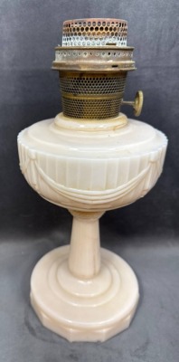 Rose Moonstone Aladdin Lincoln Drape Oil Lamp - 2
