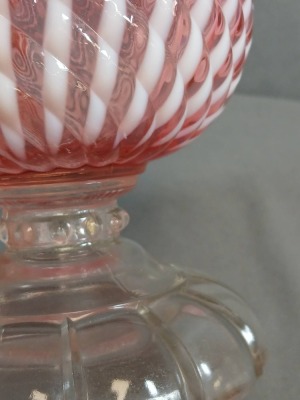 Cranberry Opalescent Sheldon Swirl Finger Oil Lamp - 5