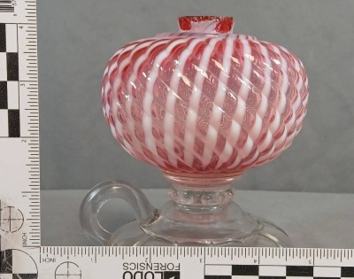 Cranberry Opalescent Sheldon Swirl Finger Oil Lamp - 10
