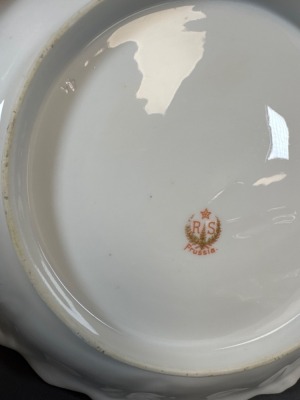 RS Prussia 9-Inch Plates With Castle Scene - 7