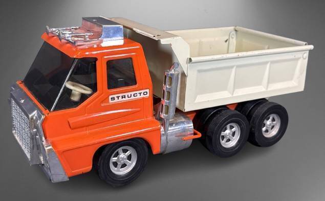 Structo Pressed Steel Hydraulic Dump Truck Toy