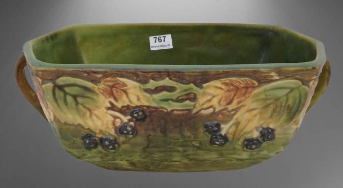 Roseville Blackberry 227-8 Inch Console Bowl
