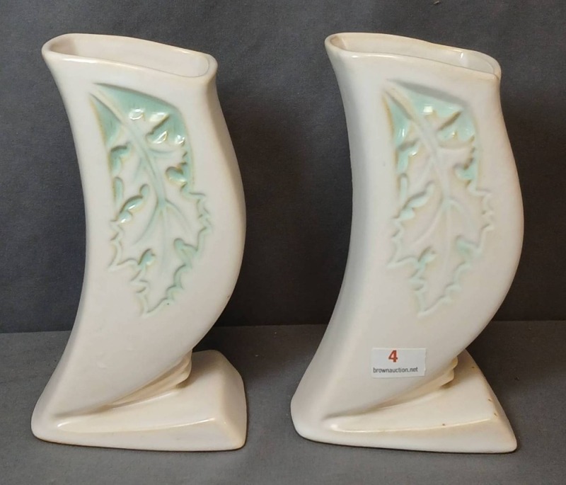 Roseville Silhouette 781-6" White Vases