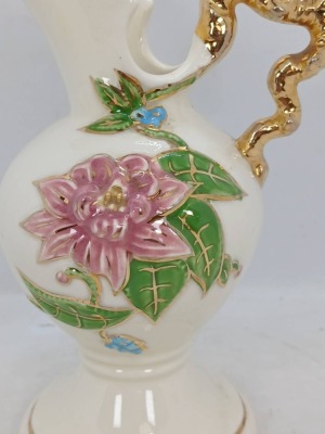 Hull Woodland W6-6.5" Ceramic Ewer - 5