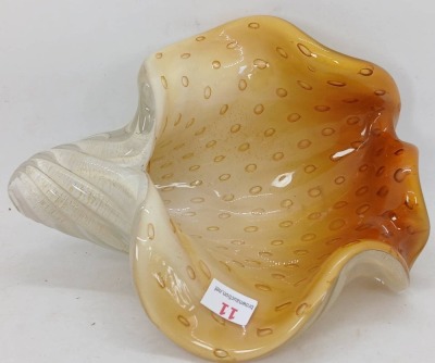 Murano Amber and Cream Shell-shaped Glass Bowl